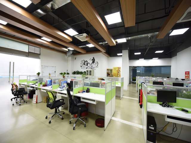 塑料油漆桶模具公司