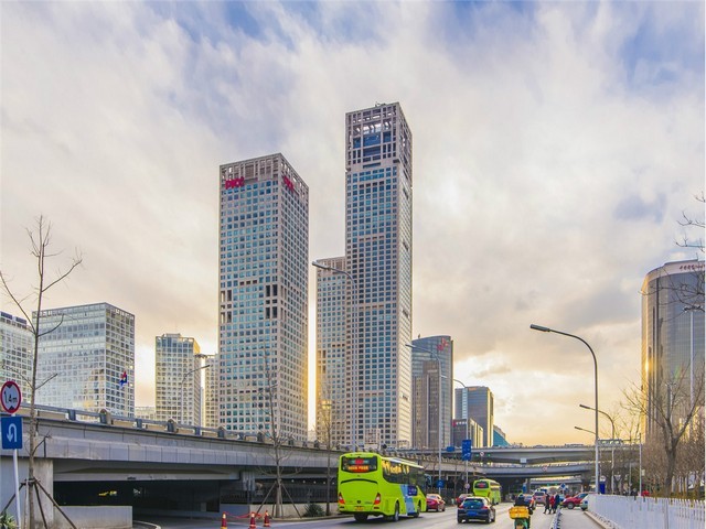 萧山区股份有限公司变更为控股公司